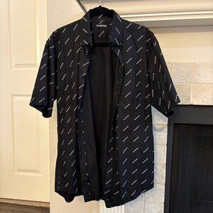 Balenciaga Multi-Logo Short Sleeve Shirt Size 37 Small Regular Fit